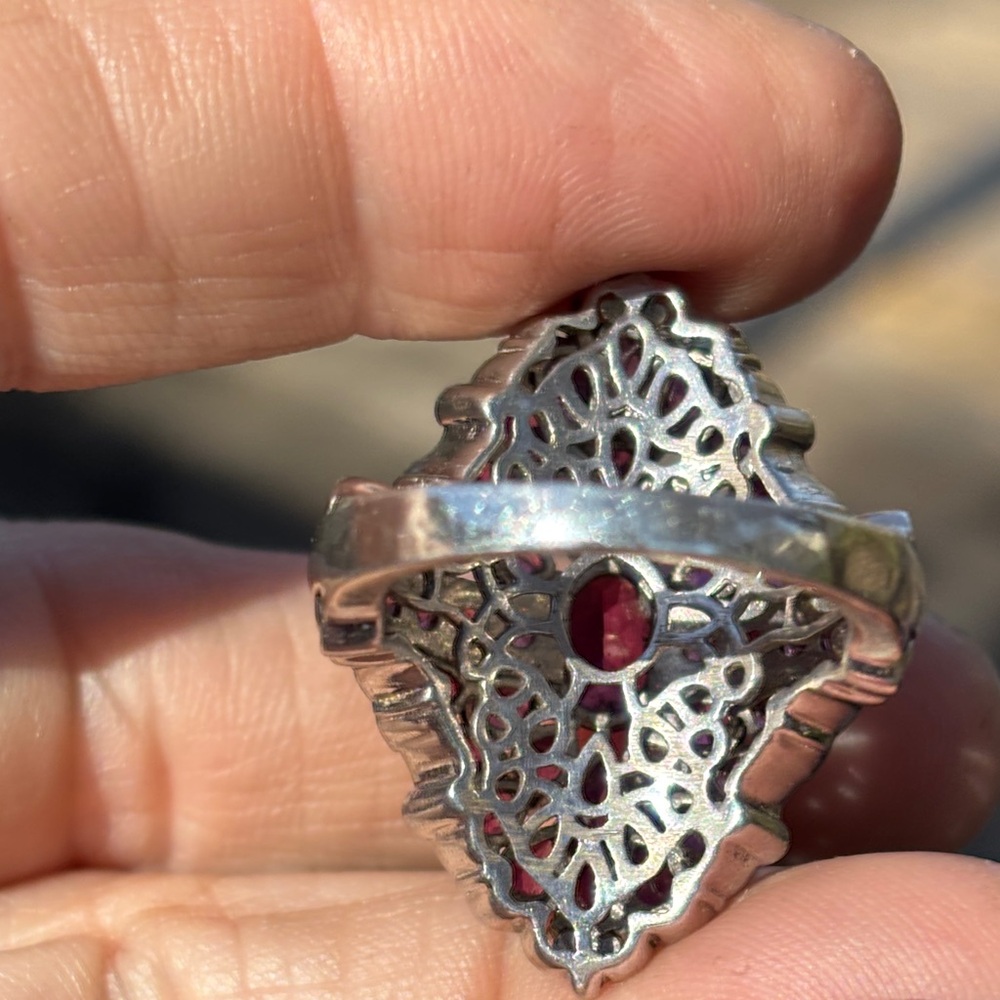 Beautiful garnet & sterling cocktail ring size 9 - Picture 7 of 11